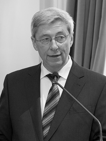 Reinhard Olt